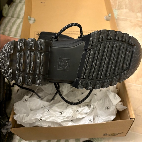 DR Martens Audrick Hi Puffer Boots - Picture 6 of 7